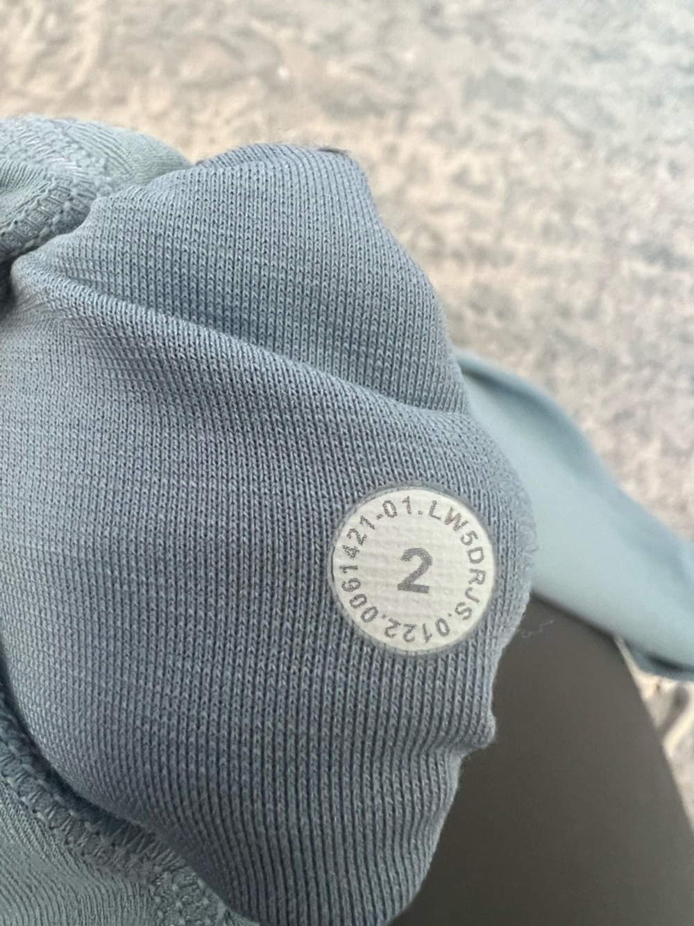 Lululemon Light Slate Blue Active Leggings, Size 4 - Picture 6 of 6
